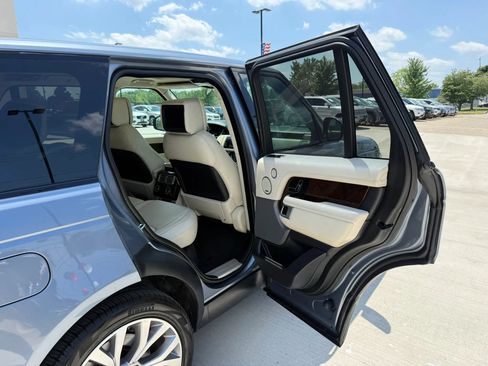 Used 2018 Land Rover Range Rover Supercharged AWD/4WD image 23