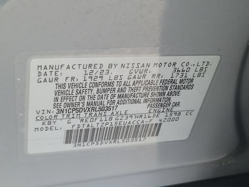 Used 2024 Nissan Kicks SR w/ SR Premium Package FWD image 30