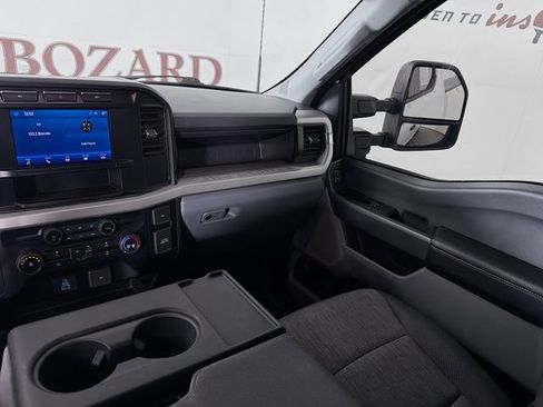 Used 2023 Ford F250 XL w/ STX Appearance Package AWD/4WD image 26