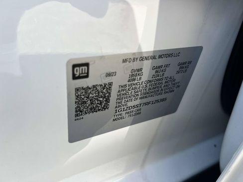 Used 2024 Chevrolet Malibu LT FWD image 17