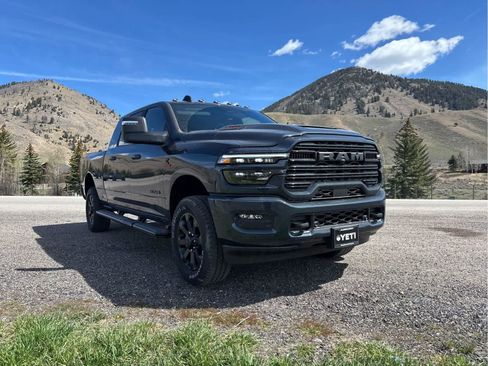 New 2026 RAM 2500 Laramie w/ Night Edition image 18