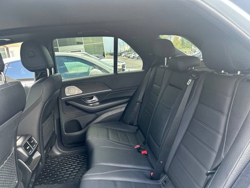 Used 2024 Mercedes-Benz GLE 450 4MATIC image 13