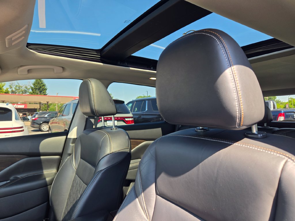 Used 2023 Nissan Murano Platinum w/ Cargo Package FWD image 33
