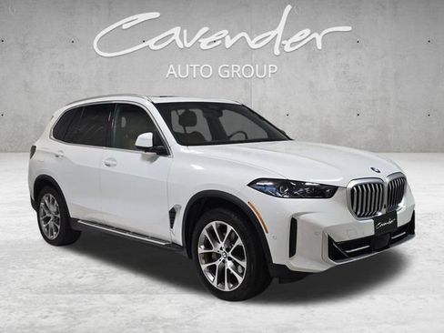 Used 2026 BMW X5 sDrive40i RWD image 2