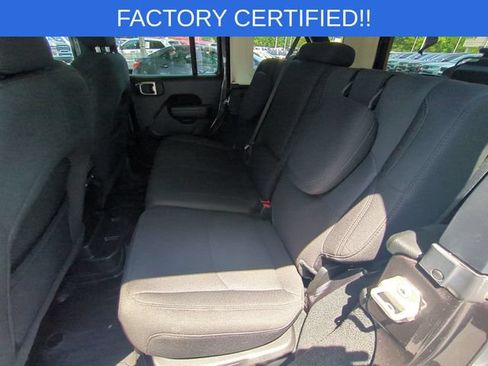 Certified 2023 Jeep Wrangler Unlimited w/ Cold Weather Group AWD/4WD image 27