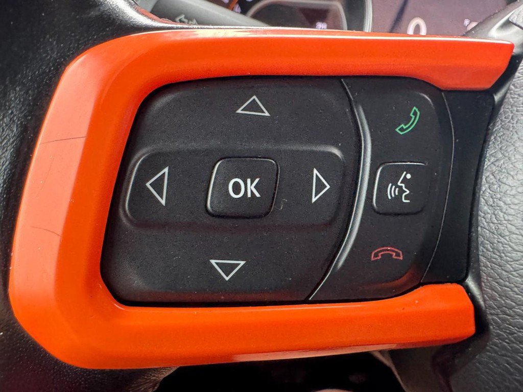 Used 2020 Jeep Wrangler Sport AWD/4WD image 13