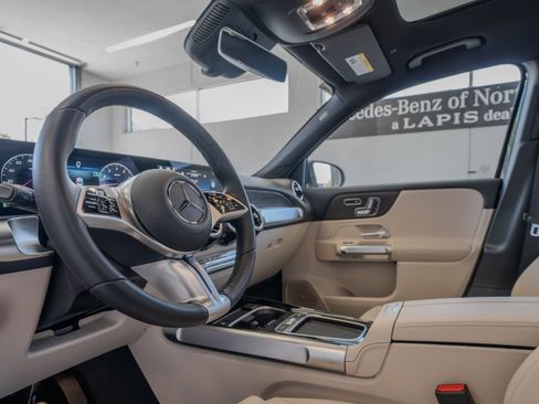 Certified 2026 Mercedes-Benz GLB 250 4MATIC image 6