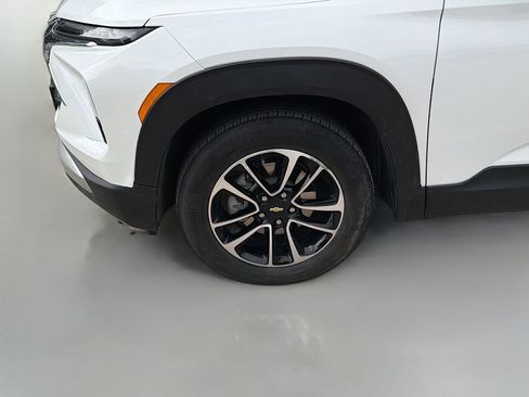 Used 2024 Chevrolet TrailBlazer LT w/ Convenience Package image 28
