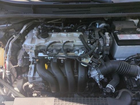 Used 2022 Toyota Corolla L FWD image 25