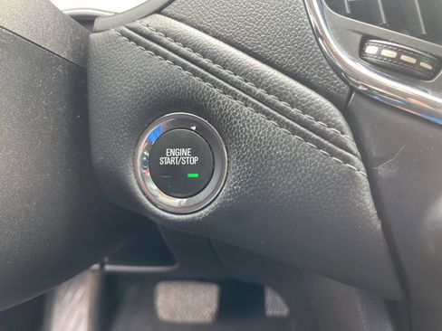 Used 2017 Chevrolet Cruze Premier image 22