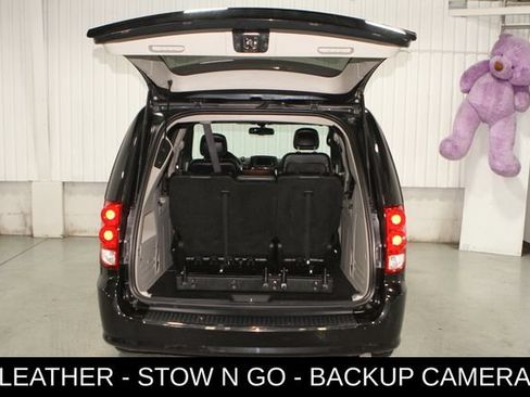 Used 2018 Dodge Grand Caravan SXT FWD image 30