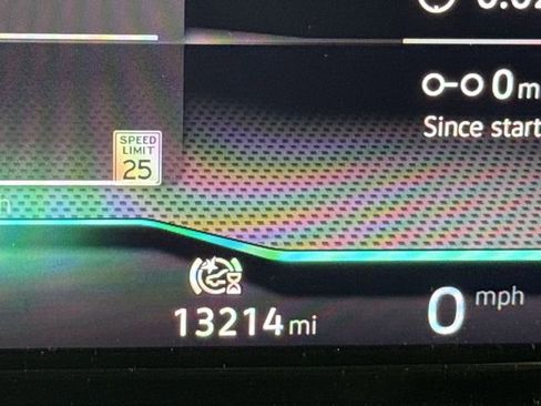 Used 2024 Volkswagen Golf R 2.0T image 21