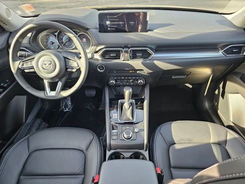 New 2025 MAZDA CX-5 AWD 2.5 S w/ Preferred Package image 9