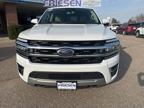 Used 2022 Ford Expedition Max Limited image 6