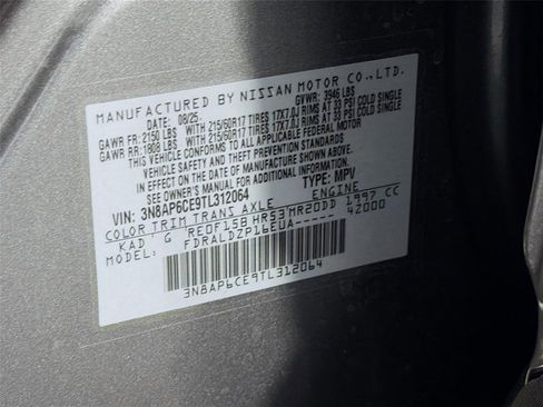 Used 2026 Nissan Kicks SV FWD image 27