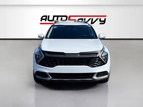 Used 2023 Kia Sportage EX FWD image 2