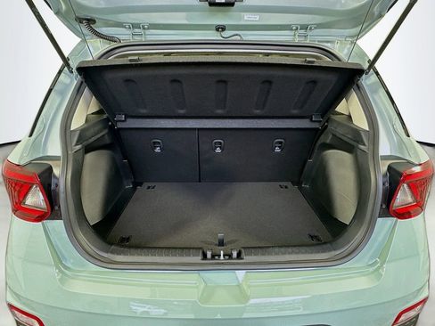 Certified 2026 Hyundai Venue SEL image 25