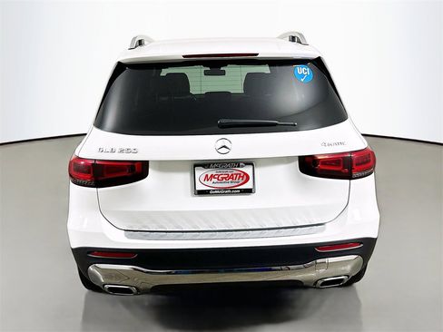 Used 2020 Mercedes-Benz GLB 250 4MATIC image 15