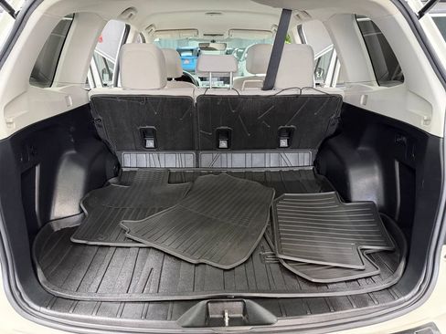 Used 2018 Subaru Forester 2.5i AWD/4WD image 41