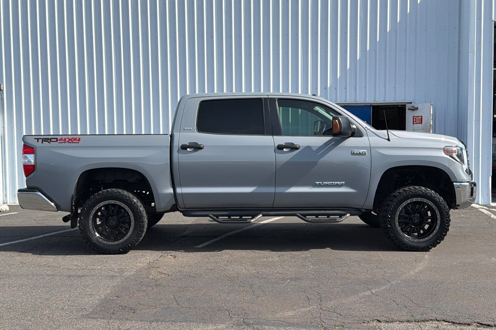 Used 2018 Toyota Tundra SR5 w/ TRD Off Road Package AWD/4WD image 3