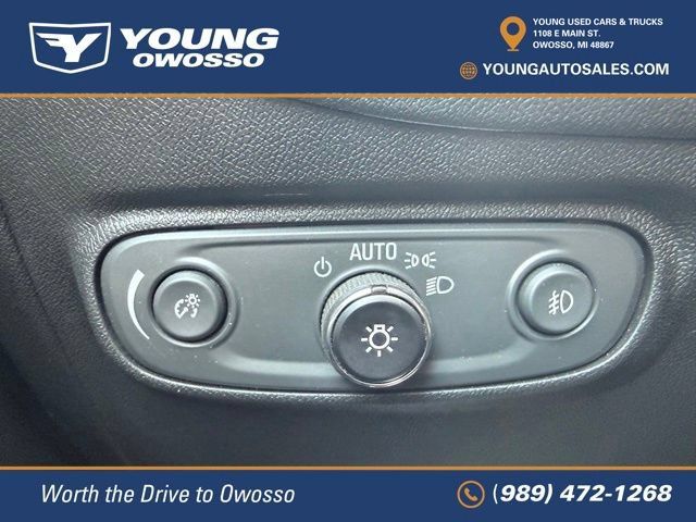 Used 2020 Chevrolet Equinox LT w/ Driver Convenience Package FWD image 25