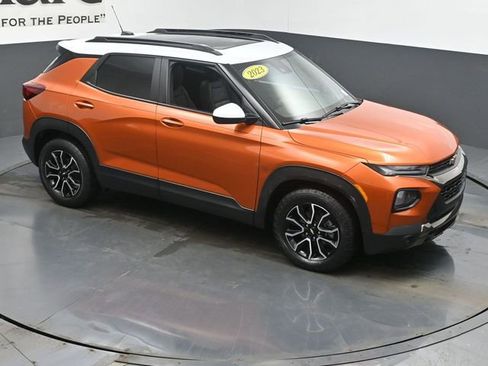 Used 2023 Chevrolet TrailBlazer ACTIV w/ Sun and Liftgate Package image 37