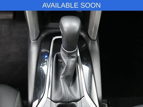 Used 2024 Toyota Corolla Cross LE FWD image 23