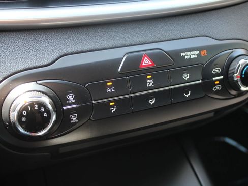 Used 2016 Kia Sorento LX AWD/4WD image 18