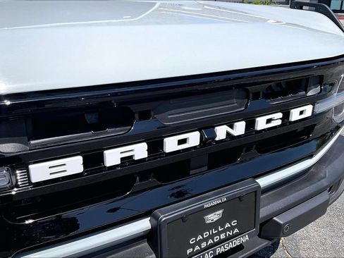 Used 2023 Ford Bronco Outer Banks AWD/4WD image 18