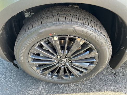 New 2026 Nissan Pathfinder SL AWD/4WD image 12
