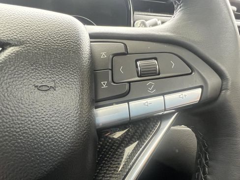 Used 2024 Cadillac XT6 Sport w/ Technology Package image 27