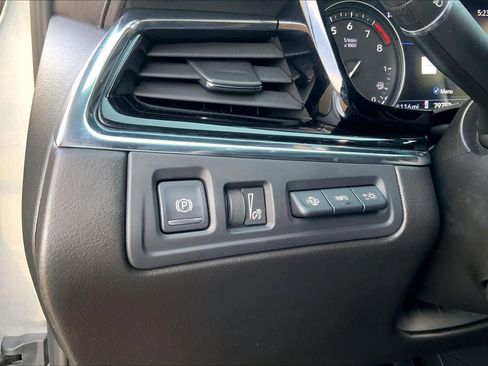 Used 2020 Cadillac XT6 Premium Luxury image 33