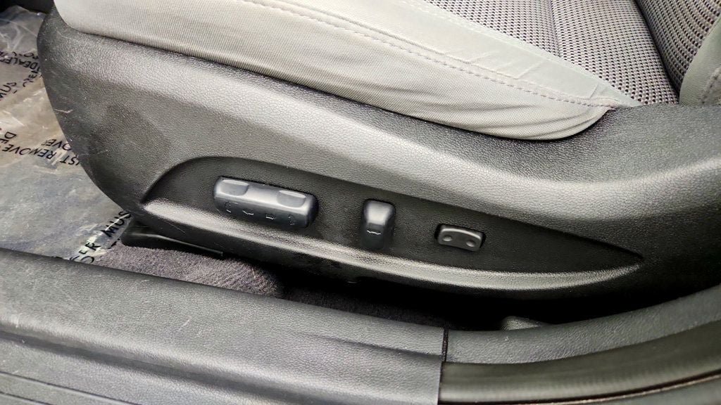 Used 2013 Hyundai Sonata GLS w/ Popular Equipment Pkg FWD image 21