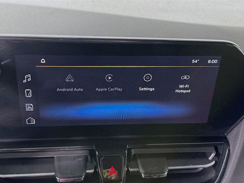 Used 2025 Chevrolet TrailBlazer RS AWD/4WD image 6