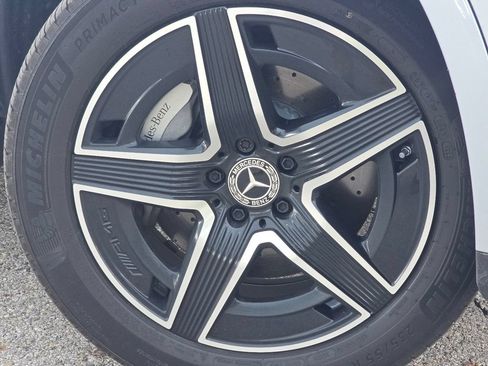 Certified 2026 Mercedes-Benz GLC 300 4MATIC image 11