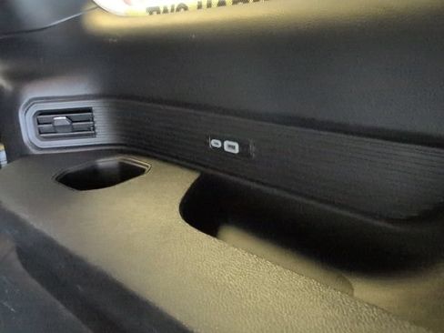 Used 2023 Jeep Wagoneer Series II AWD/4WD image 38