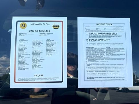 Certified 2023 Kia Telluride S w/ S Sunroof Package AWD/4WD image 15