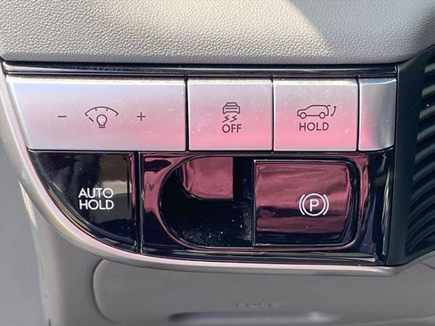 Used 2024 Hyundai Ioniq 5 SEL RWD image 13