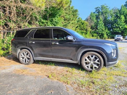 Used 2020 Hyundai Palisade SEL w/ Convenience Package FWD image 3