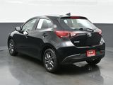 Used 2020 Toyota Yaris LE image 4