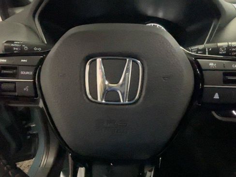 Used 2024 Honda HR-V Sport image 36