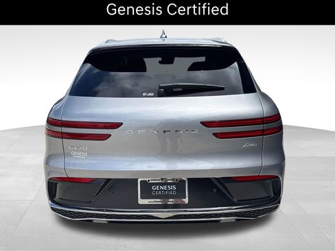 Certified 2026 Genesis GV70 2.5T AWD/4WD image 5