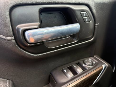 Used 2021 Chevrolet Silverado 1500 RST AWD/4WD image 28