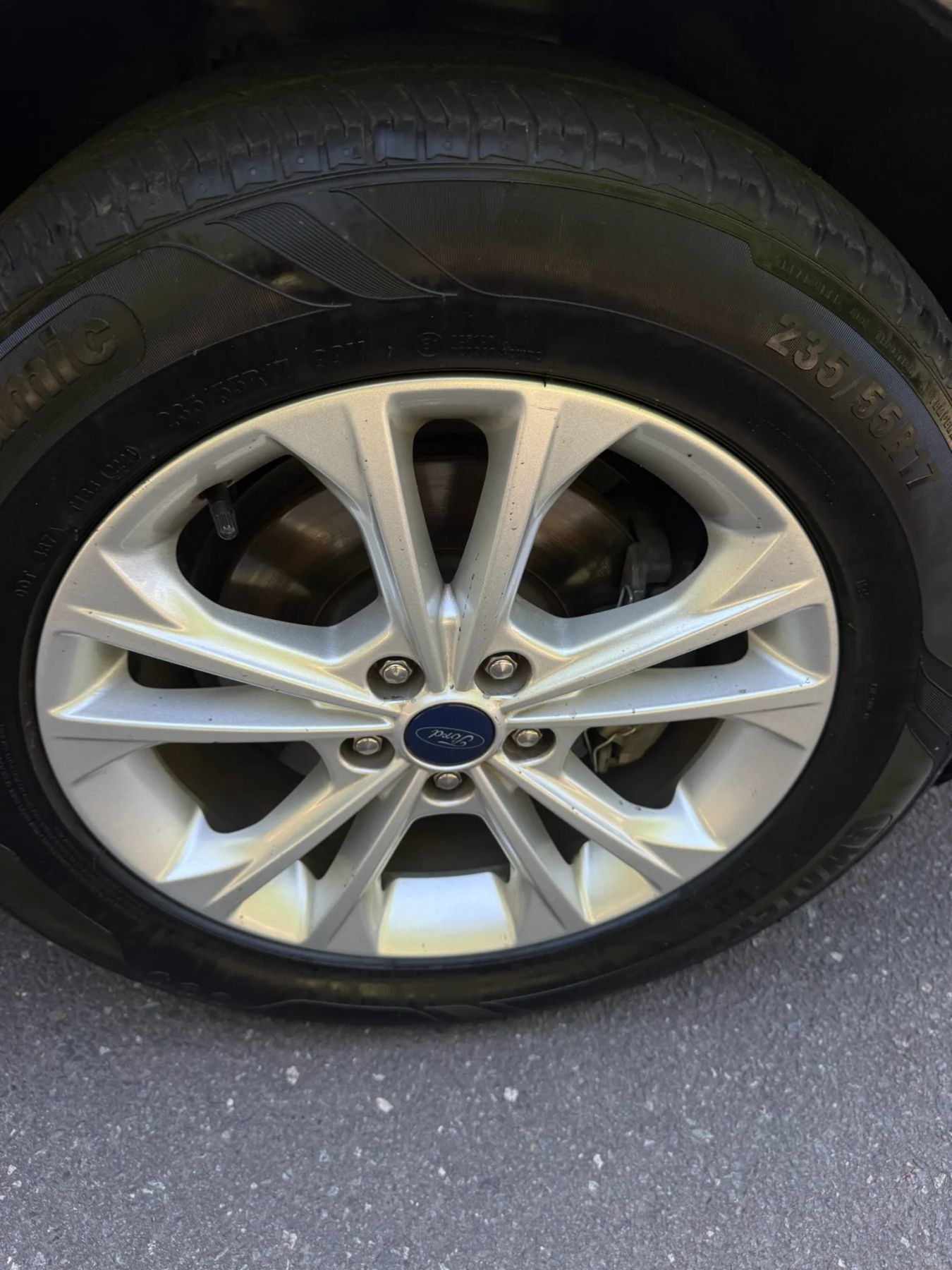 Used 2017 Ford Escape SE FWD image 28