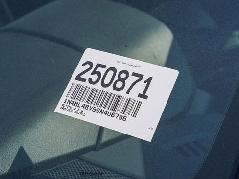 New 2025 Nissan Altima 2.5 S image 30