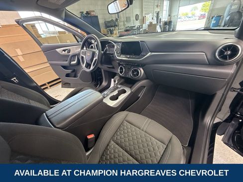 Used 2022 Chevrolet Blazer LT FWD image 37