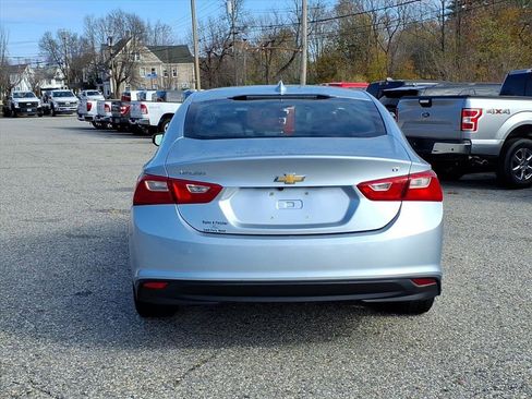 Used 2018 Chevrolet Malibu LT image 6