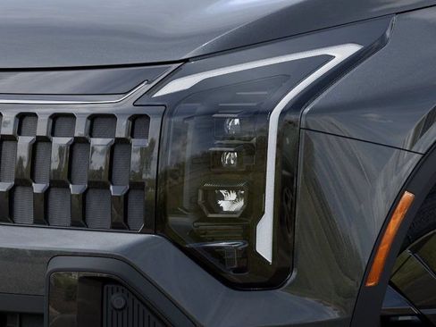 New 2026 Kia Sportage X-Line AWD/4WD image 11