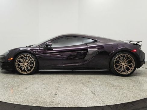 Used 2017 McLaren 570S RWD image 2