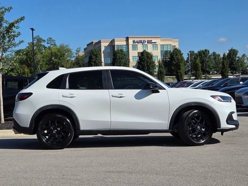 Used 2024 Honda HR-V Sport image 28